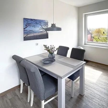 Haus Auguste, Haubentaucher Apartamento *