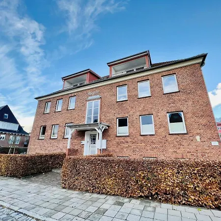 Haus Auguste, Haubentaucher * Rostock